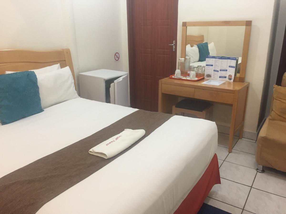 Centre Lodge 马翁 外观 照片